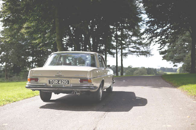 1969 Mercedes-Benz 280SE-Sold