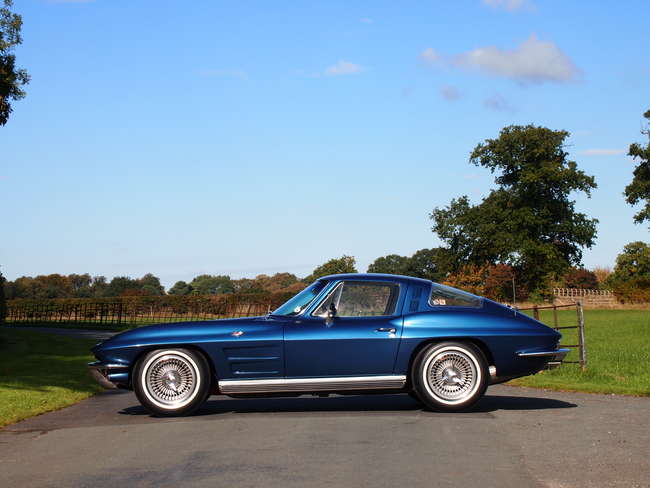 1964 Chevrolet Corvette Sting Ray C2-Sold