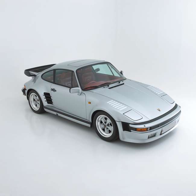 Miniature Neo Scale Models Porsche 930 SE USA Flat Nose 1/43 - 911 Turbo
