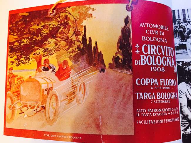 Ferrari 'The Red Book'-Auction Lot