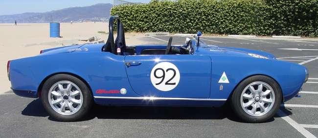 1962 Alfa Romeo Giulia Spider-Sold