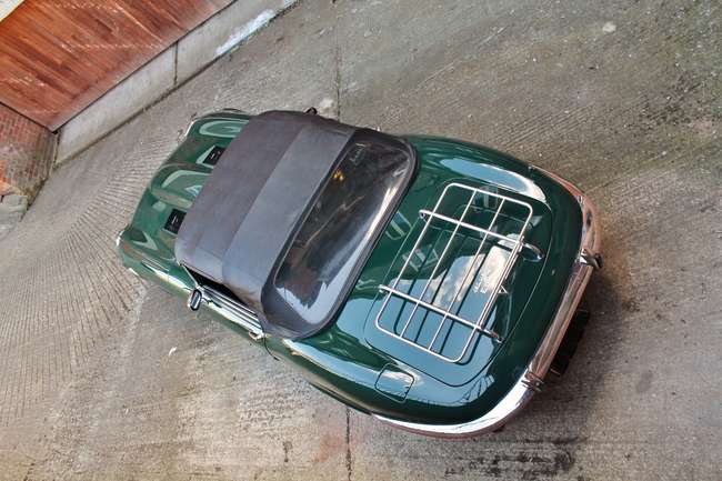 1973 Jaguar E-type Series III Roadster-Auction Lot