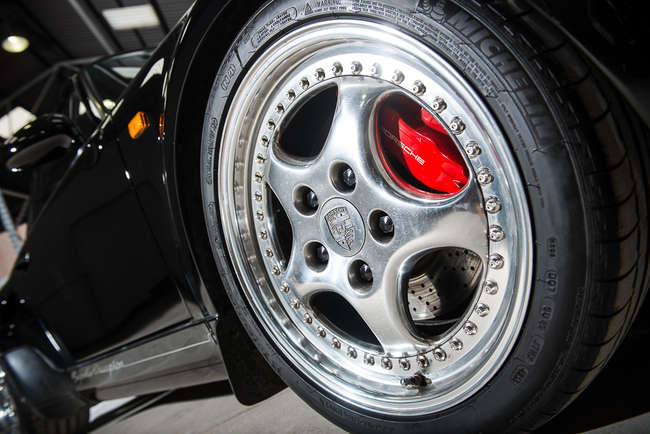 1993 Porsche 911 (964) Turbo 'S' Leichtbau-Sold