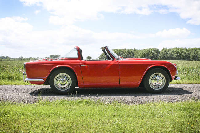 1962 Triumph TR4-Auction Lot