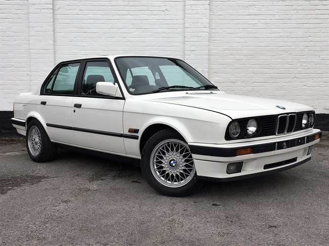 1989 BMW E30 325i SE -Sold