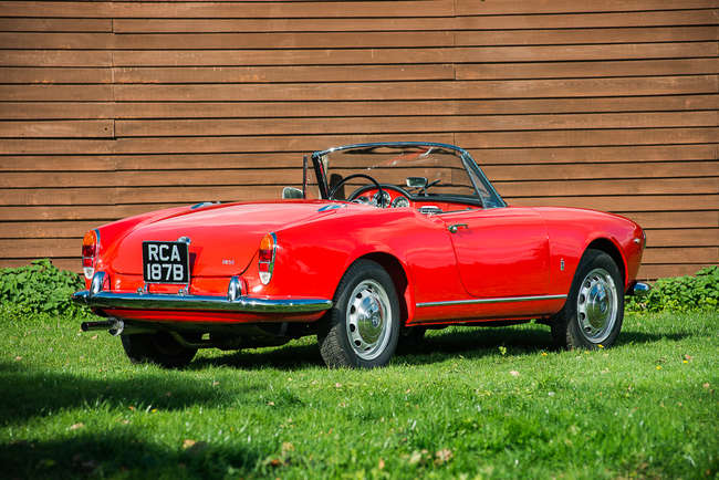 1964 Alfa Romeo Giulia Spider 1600-Sold