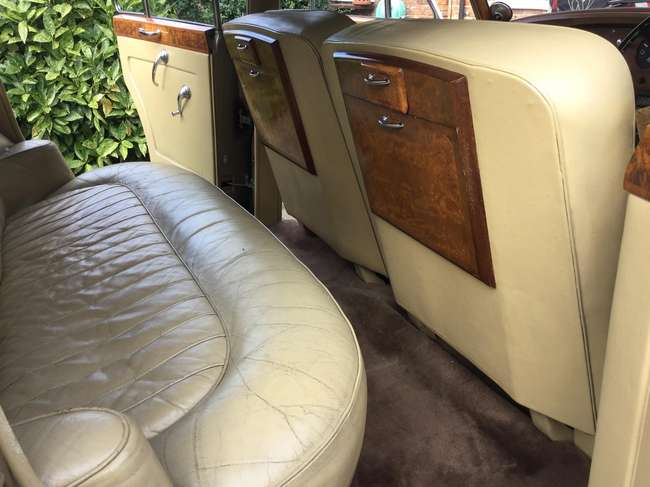 1958 Bentley S1 Standard Steel Saloon-Auction Lot