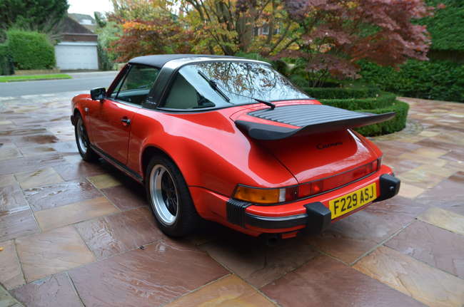 1989 Porsche 911 3.2 Carrera Targa-Sold