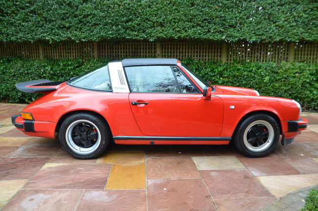 1989 Porsche 911 3.2 Carrera Targa-Sold