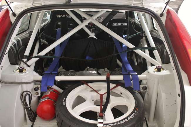 1999 Ford Focus WRC Rally Car - Ex-Colin McRae-Auction Lot
