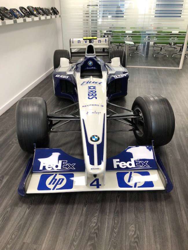 BMW.Williams F1 スワロフスキー オブジェ 世界限定2002個 BMW.Williams F1 スワロフスキー オブジェ 世界限定2002個