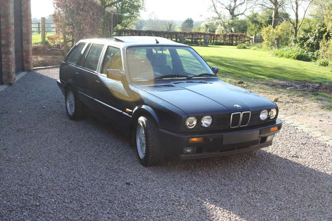 1991 BMW E30 325i Touring-Sold
