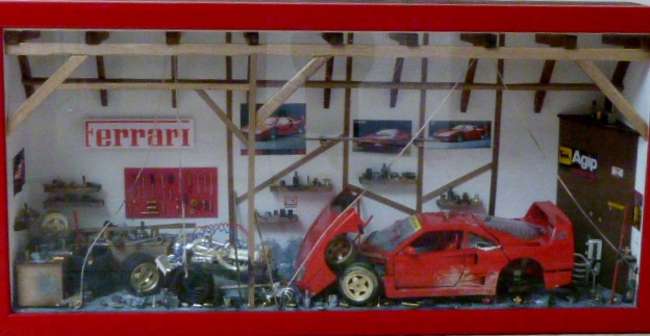 Ferrari F40 diorama by La Ruee vers l'Art.-Sold