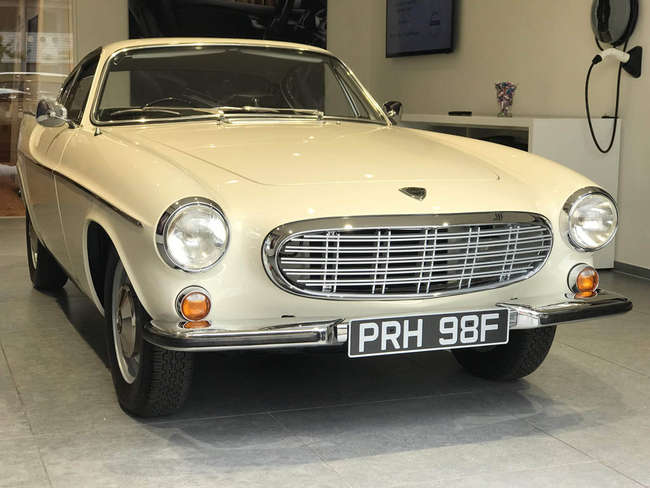 1968 Volvo P1800 S Coupe-Sold