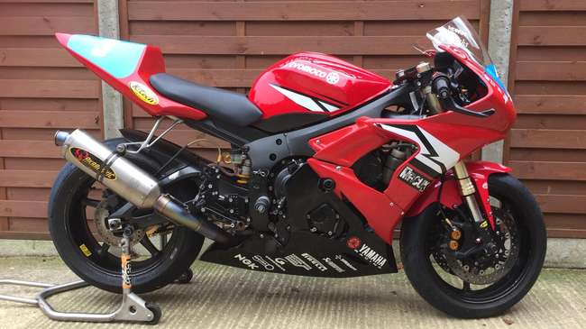 2005 Yamaha R6 5SL Supersport TT Bike-Sold