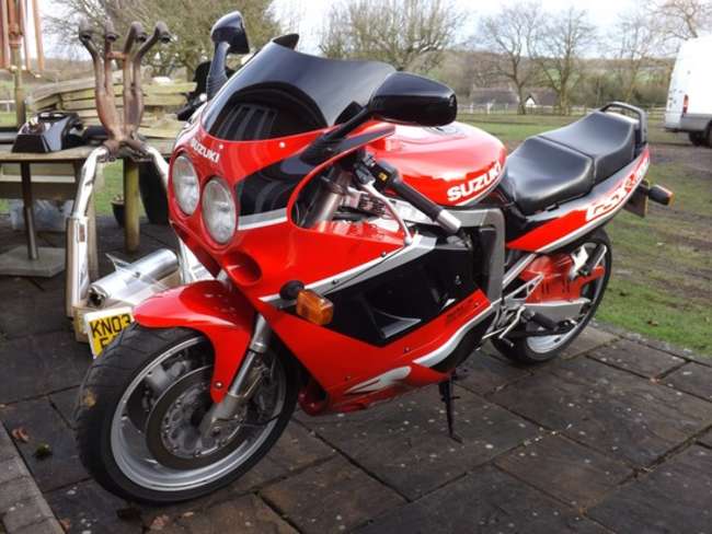 1990 Suzuki GSXR1100-Auction Lot
