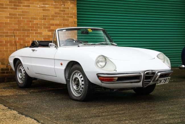 1967 Alfa Romeo 1600 Spider (Duetto)-Auction Lot