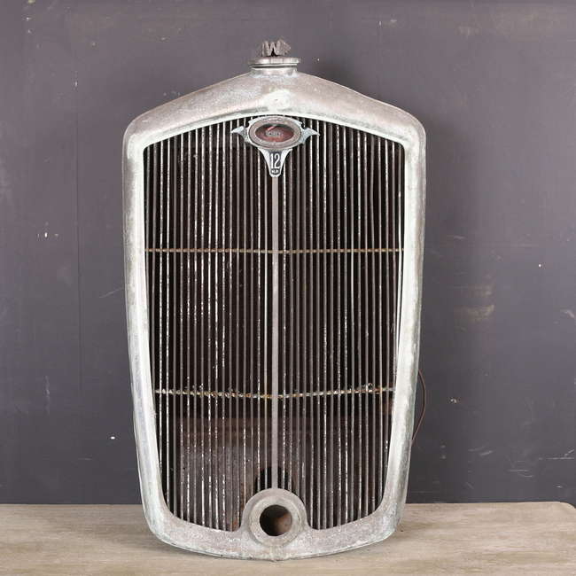 Wolseley 12-48 front grille-Auction Lot