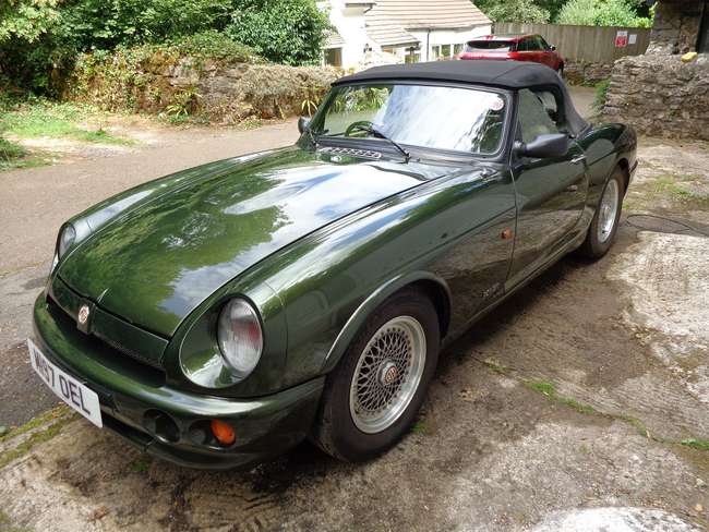 1994 MG RV8-Auction Lot