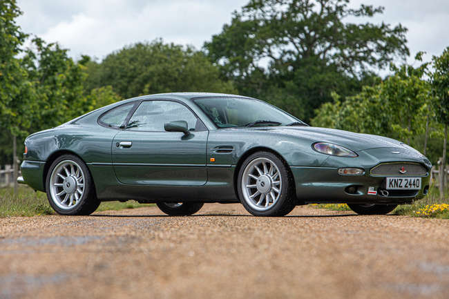 1995 Aston Martin DB7 i6-Sold