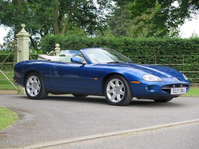 1998 Jaguar XK8 Convertible-Auction Lot