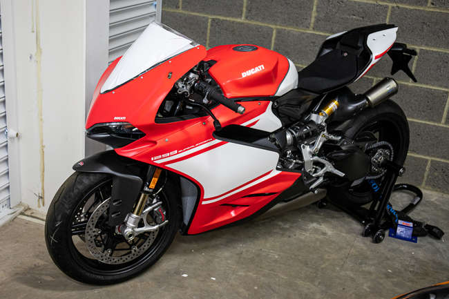 2017 Ducati 1299 Superleggerra-Sold