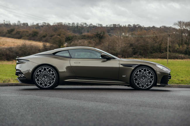2019 Aston Martin DBS Superleggera 'On Her Majestys Secret S-Sold