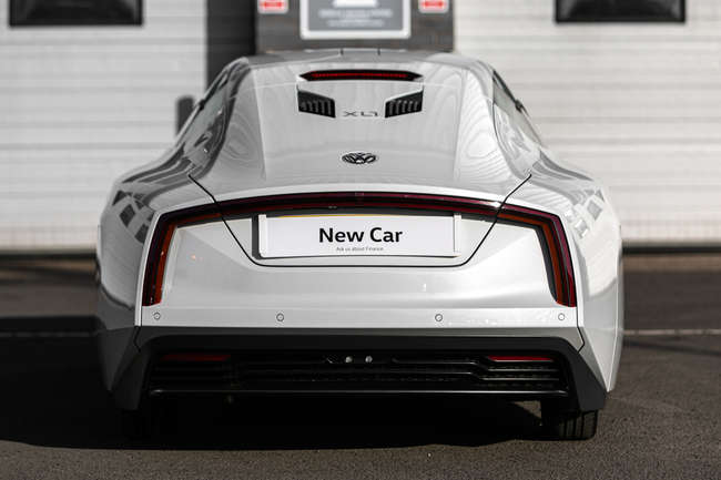 2015 Volkswagen  XL1 48 PS TD1 7-speed DSG-Sold