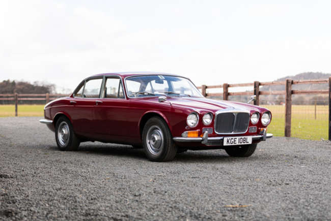 1973 Daimler 4.2 Sovereign-Auction Lot