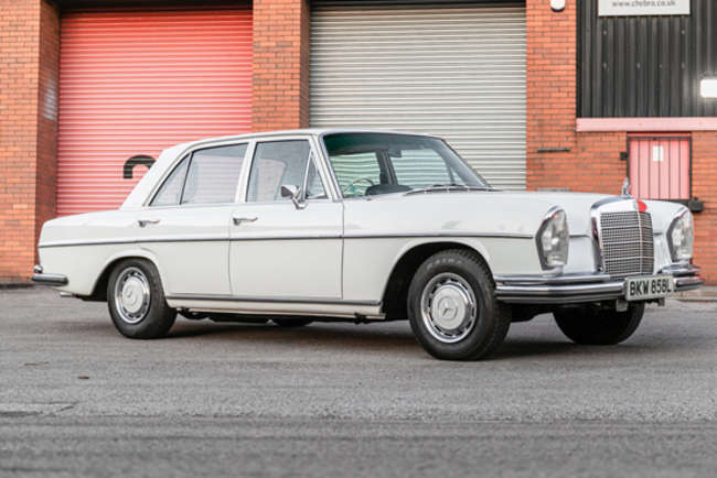 1973 Mercedes-Benz 280S (W108)-Auction Lot