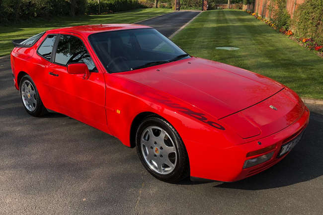 1988 Porsche 944 Turbo S-Sold