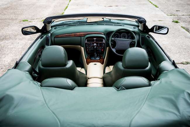1999 Aston Martin DB7 Vantage Volante-Sold