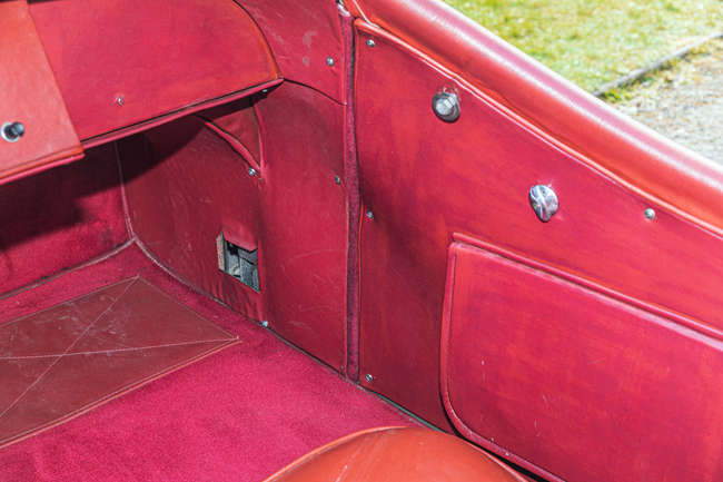 1951 Jaguar XK120 3.4 Roadster-Sold