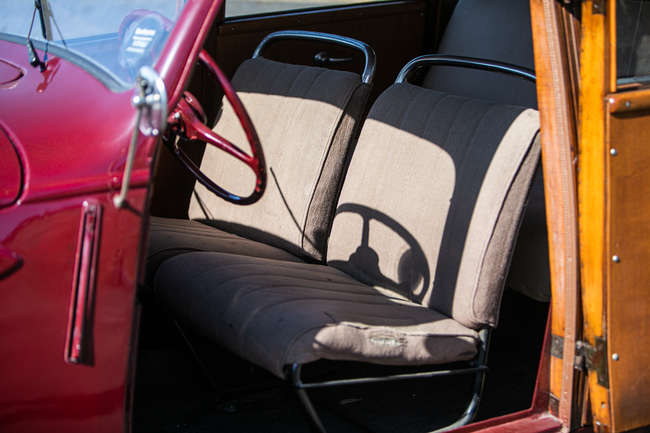 1948 Peugeot 202 Canadienne camionette boisée-Sold