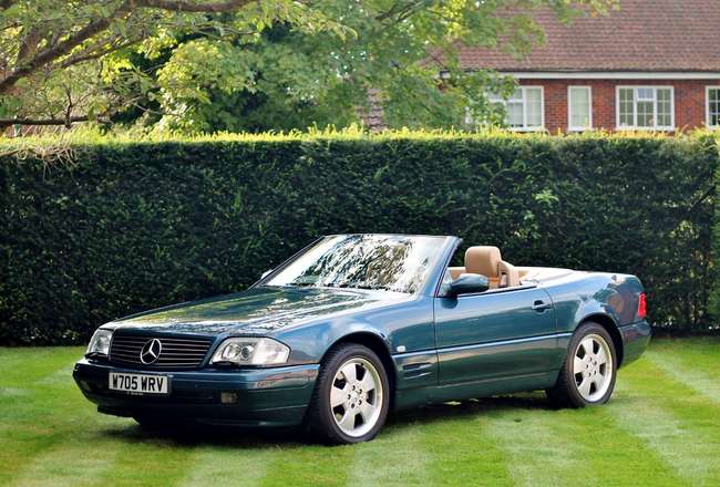 2000 Mercedes-Benz SL500-Sold