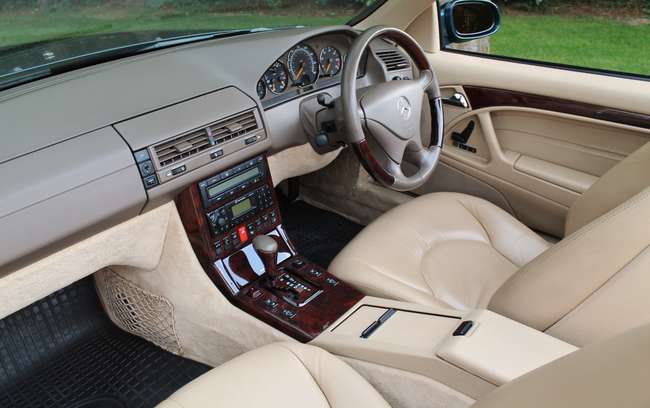 2000 Mercedes-Benz SL500-Sold