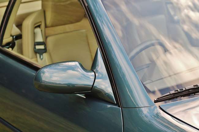 2000 Mercedes-Benz SL500-Sold
