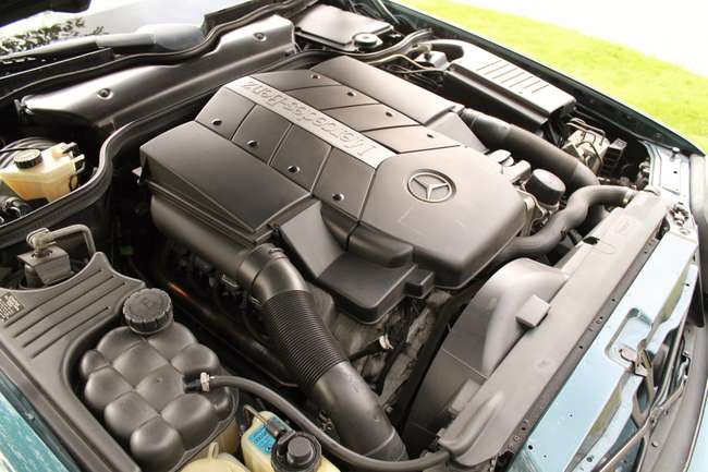 2000 Mercedes-Benz SL500-Sold
