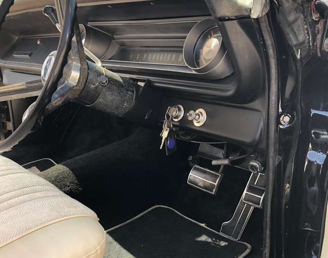 1967 Pontiac Parisienne-Auction Lot