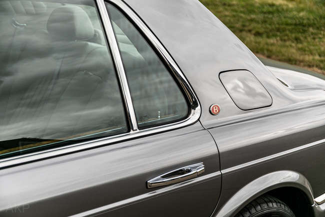 2000 Bentley Arnage Red Label-Sold
