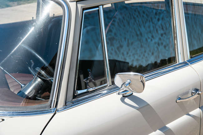 1966 Mercedes-Benz 200 (W110) 'Fintail'-Sold