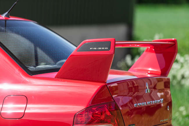 2002 Mitsubishi Evolution VII FQ-300-Sold