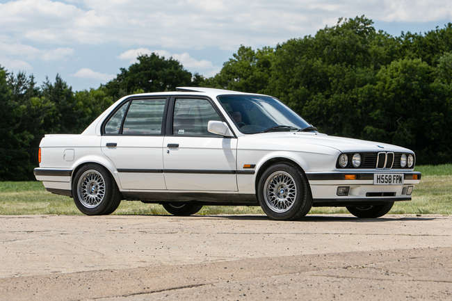 1990 BMW 325i (E30) SE-Sold