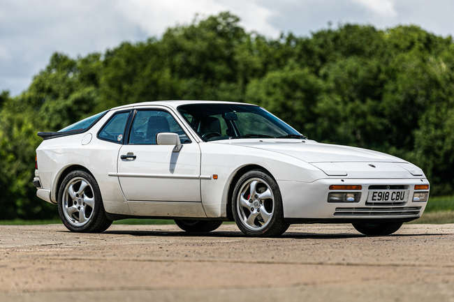 1988 Porsche 944 Turbo (951)-Auction Lot