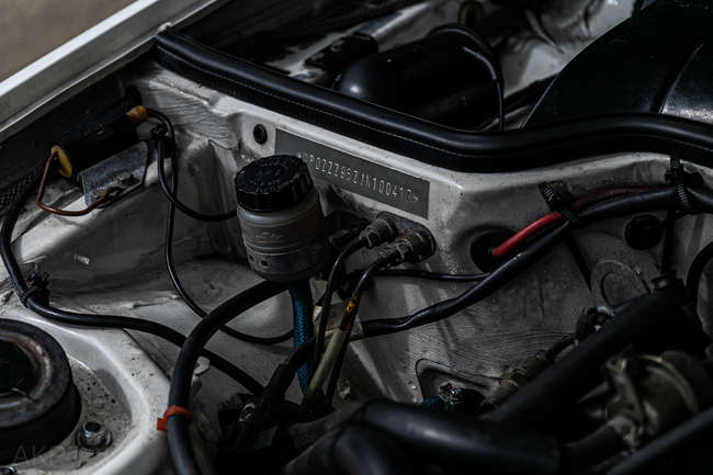 1988 Porsche 944 Turbo (951)-Auction Lot