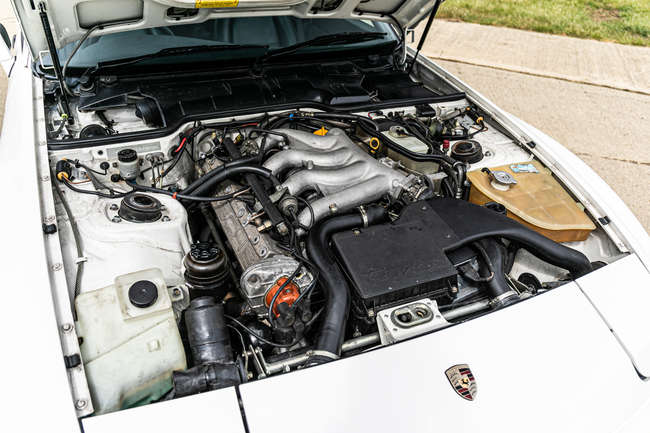 1988 Porsche 944 Turbo (951)-Auction Lot