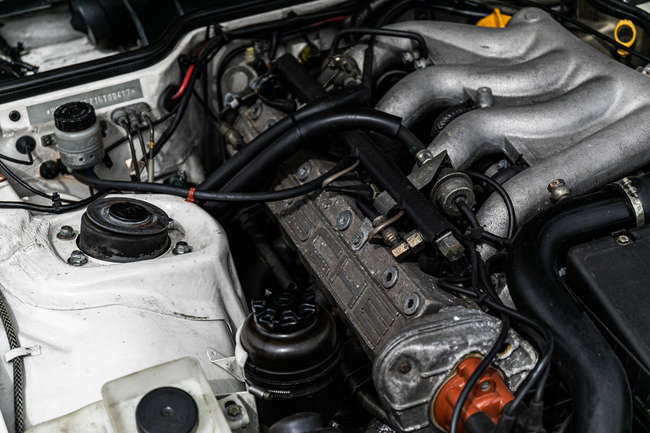 1988 Porsche 944 Turbo (951)-Auction Lot