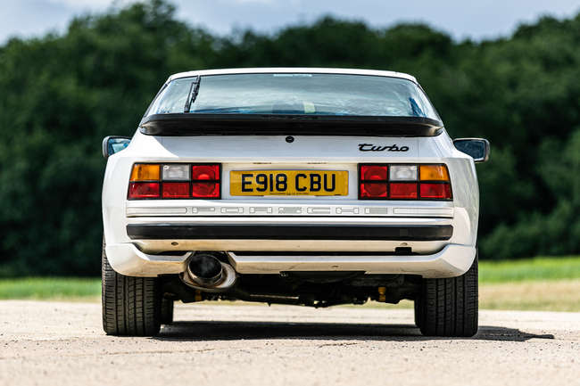 1988 Porsche 944 Turbo (951)-Auction Lot