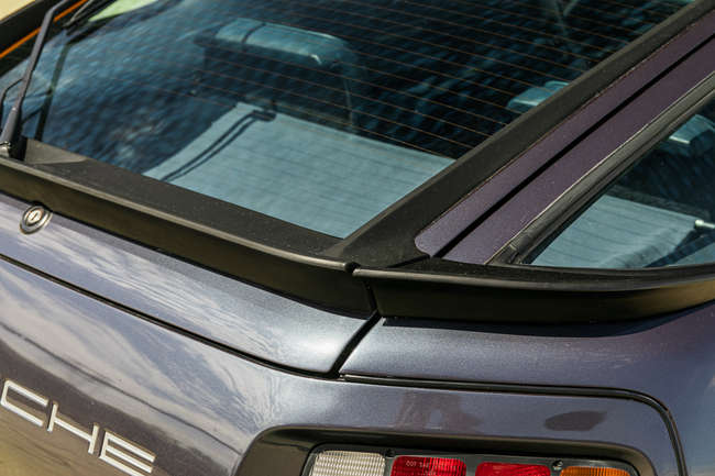 1986 Porsche 928 S2-Sold