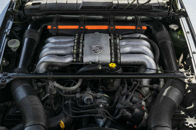 1986 Porsche 928 S2-Sold